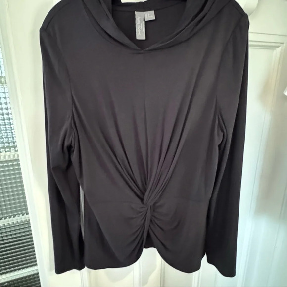 Sweaty Betty Tori Hooded Top Women's Size M Black  Twist Front Stretch - Picture 2 of 9